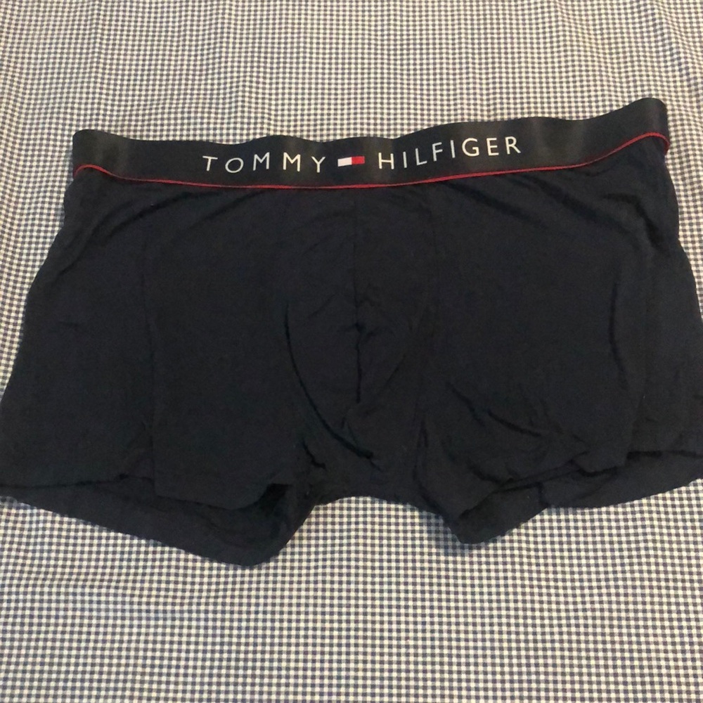 Tommy Hilfiger truck boxer briefs 2” inseam